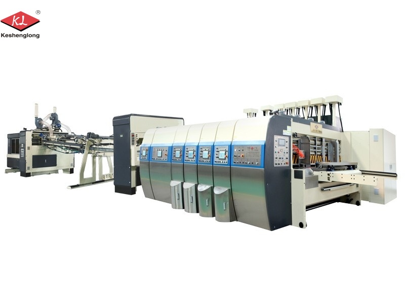Máquina de plegado y estampado superior por transferencia de vacío