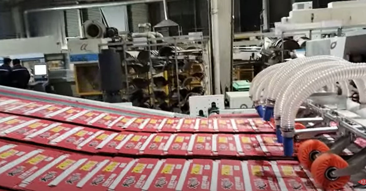 Producción de cajas de fideos